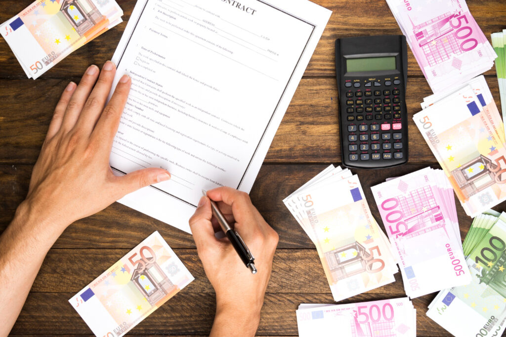 Kadry i płace od zera - jak zdobyć kwalifikacje i certyfikat bez studiów?